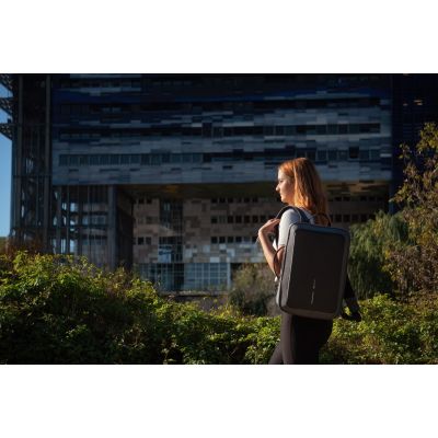 16. XD DESIGN ANTI-THEFT BACKPACK BOBBY BIZZ 2.0 GRAY P/N: P705.922