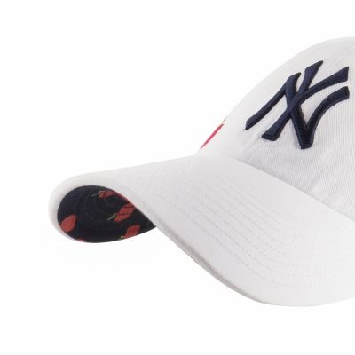 4. 47 Brand New York Yankees B-CICON17GWS-WH Cap