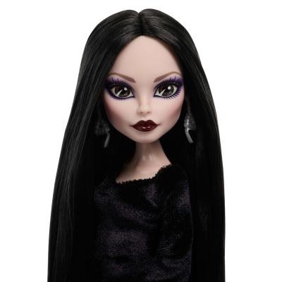 4. Monster High JLK99 doll
