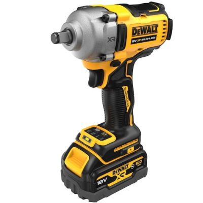 3. DeWALT DCF891P2G-QW 2000 RPM Powered Screwdriver/Impact Driver