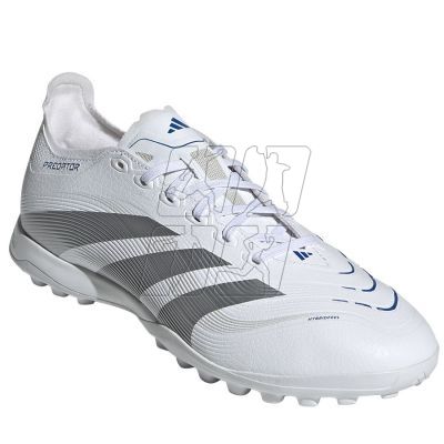 4. Adidas Predator League TF M ID3771 football boots