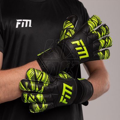 4. FM Invictus X S953293 Goalkeeping Gloves