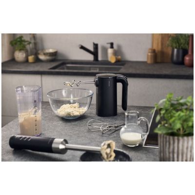 10. Starter kit: cordless hand mixer + battery black