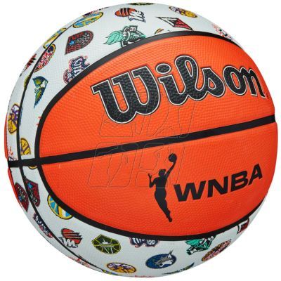 6. Basketball ball Wilson WNBA All Team Ball WTB46001X