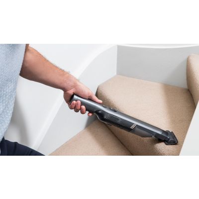 22. SHARK WV200EU handheld vacuum cleaner