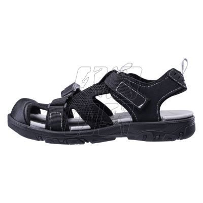 4. Hi-Tec Garry M sandals 92800598394