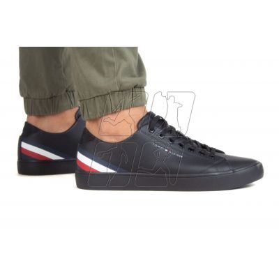 3. Tommy Hilfiger Vulc Core Low M shoes FM0FM04778 0GQ