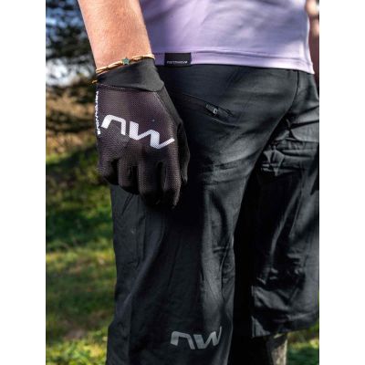 3. NORTHWAVE Bomb Baggy Cycling Shorts Black