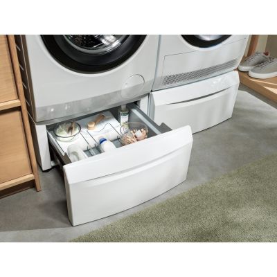3. Stand for ELECTROLUX M1WYHPE3 washing machine