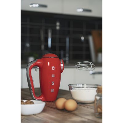 16. Smeg HMF01RDEU Mixer Hand Mixer 250W Red