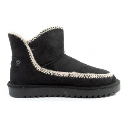 4. Wrangler Elsa winter boots ankle boots insulated comfortable fashionable black