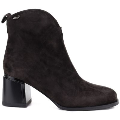 2. Women's leather ankle boots with high heels, chocolate, Vinceza 91178