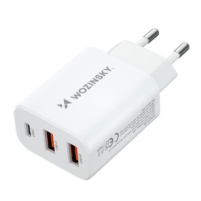 3. Wozinsky CWCUCW 30W USB-C / 2 x USB-A Wall Charger - White