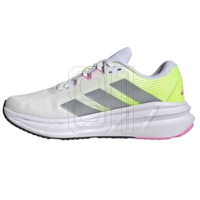 2. adidas QUESTAR 3 W JQ5069 shoes