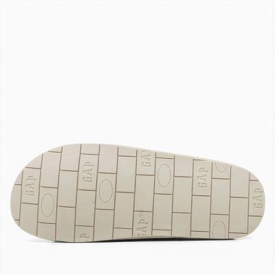 5. GAP women's slippers Plano II insulated slippers fashionable beige