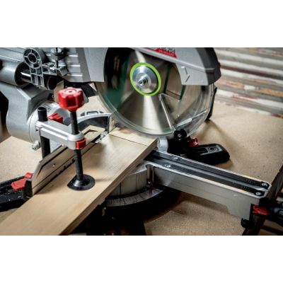 4. METABO KGS 18 LTX BL 254 Carcass Mitre Saw