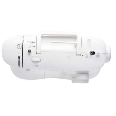 18. Singer M2405 sewing machine