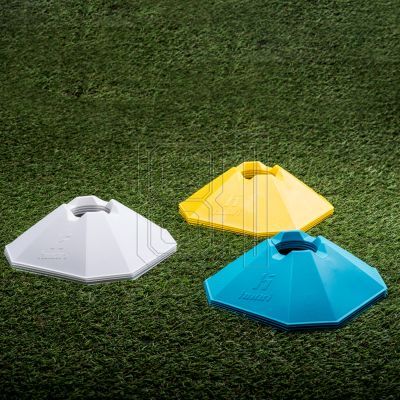 5. Huari Conise Soccer Markers 92800284038