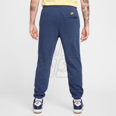 2. Nike Club M FZ0766-410 Pants