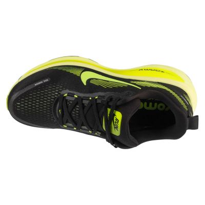 3. Nike Vomero 18 HM6804-008 Black 39
