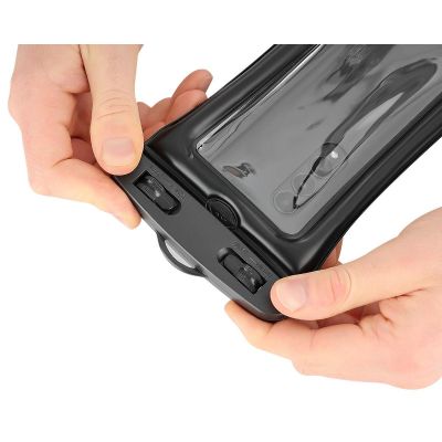 5. ENERO CAMP WATERPROOF CASE FOR FLOATING PHONE