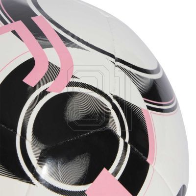 4. Football adidas Juventus Turin Club Home JN7321
