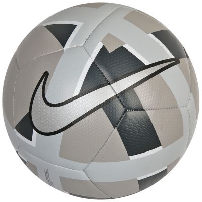 2. Nike Maestro HV5100-077 Ball