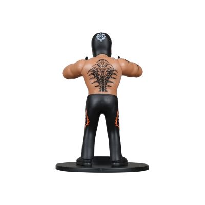 4. MINIX WWE - REY MISTERIO