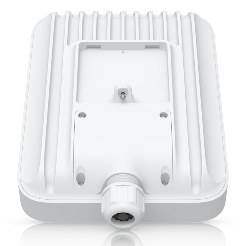 6. Ubiquiti U5G-MAX-OUTDOOR 5G Router