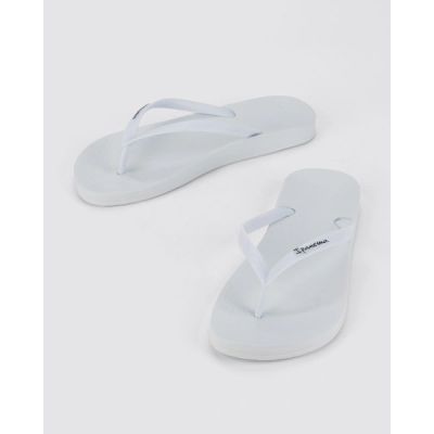 6. Ipanema women's flip-flops Anat comfortable white fashionable for the beach