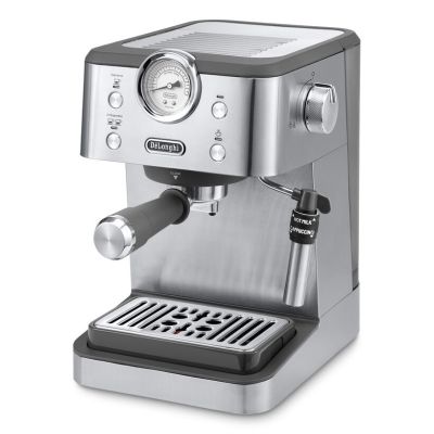 9. De'Longhi Linea Classic Semi-Automatic Espresso Machine 1.7 L