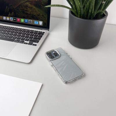 4. Glitter Case for iPhone 16 Pro Max - transparent with glitter