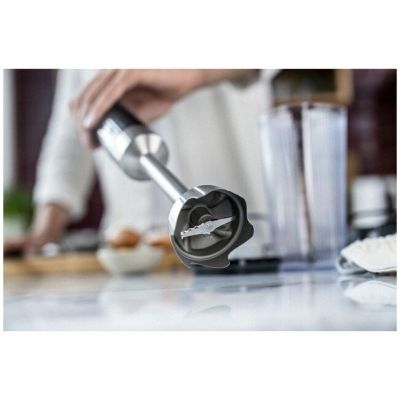 9. ZWILLING ENFINIGY HAND BLENDER BLACK