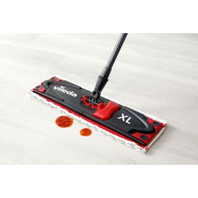 13. Vileda Ultramax XL Mop