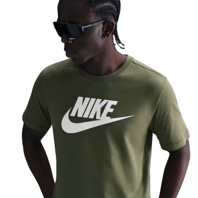 5. Nike Sportswear Men's T-Shirt Olive AR5004 222
