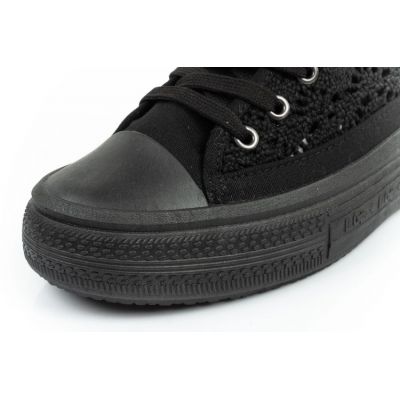 6. Lee Cooper W LCW-23-44-1618L Shoes