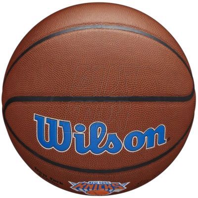 6. Wilson Team Alliance New York Knicks Ball WTB3100XBNYK