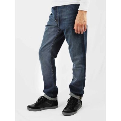 2. LEE DEXTER 707OECO