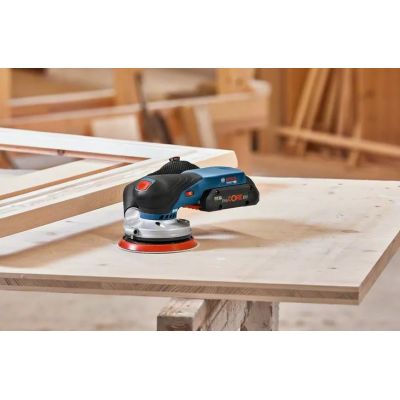 3. Bosch GEX 18V-125 Professional Random Orbital Sander 10000 RPM 20000 OPM Black, Blue, Gray, Red