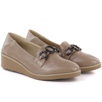 3. Women's beige wedge shoes with decoration M.Daszyński MR2265