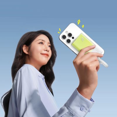 9. Baseus Popsicle 5200mAh 20W Powerbank with Built-in Lightning Cable (+ White Baseus Simple USB-C - USB-C 60W/20V/3A/30cm Cable) - White-Green