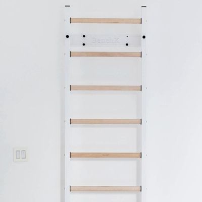 3. WHITE MOUNTING BRACKETS FOR BENCHK WALL BARS WHW S8