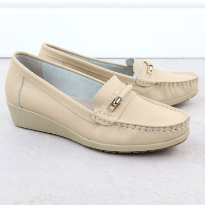 9. Women's black worker boots with socks Sabatina