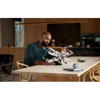 10. LEGO Star Wars 75355 X-Wing Fighter