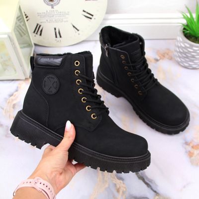 NEWS W EVE364A black insulated hiking boots with zipper