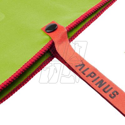 4. Alpinus Canoa towel 50x100cm CH43594