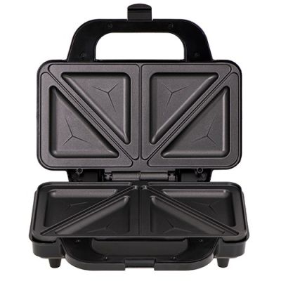 4. ADLER AD 3043 sandwich maker