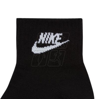 3. Nike Nsw Everyday Essential AN DX5074 010 socks