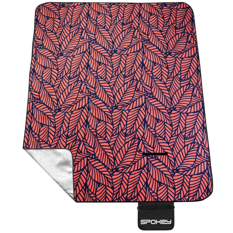 2. Spokey Picnic Leaf Picnic Blanket 180x210 cm 927387