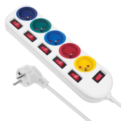 17. MACLEAN 5-OUTLET POWER STRIP WHITE WITH SWITCHES MCE204M/W